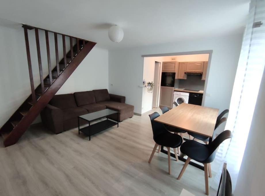 Апартаменти Duplex Cosy Ґонесс Екстер'єр фото